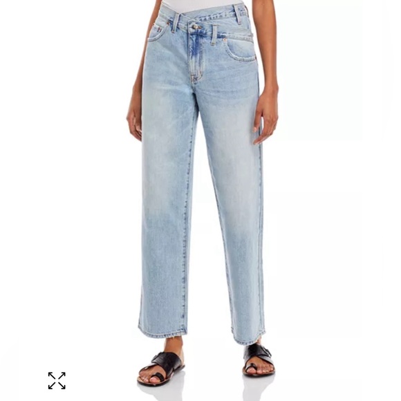 NWT Pistola Bobbie High Rise Asymmetric Straight Jeans in Nelson, Sz 26 - Picture 1 of 3